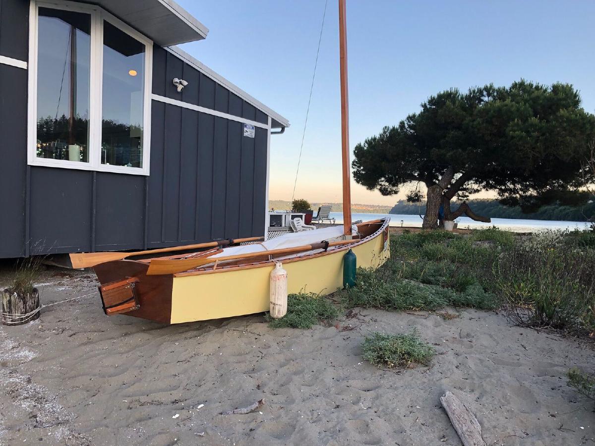 Goat Island Skiff w/Trailer